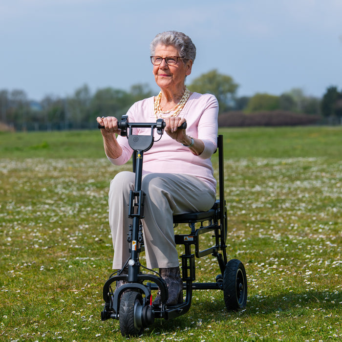 eFOLDi Lite Ultra Lightweight Folding Mobility Scooter